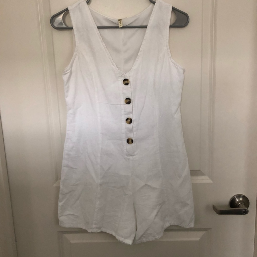 White button down romper - Picture 3 of 4